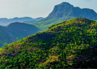 Indore To Pachmarhi